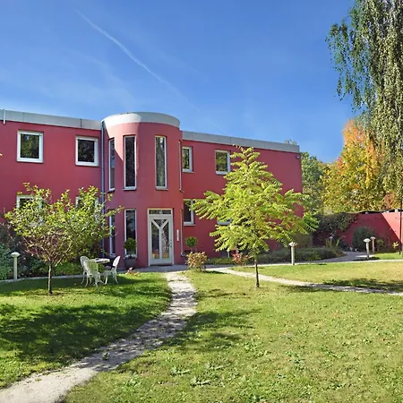 Moai - Exklusiver Rueckzugsort Fuer Geschaeftsreisen - Kostenloser Parkplatz, Wlan, Waschtrockner, Smart Tv, Qbo Essential, Ergonomischer Schreibtisch Apartment