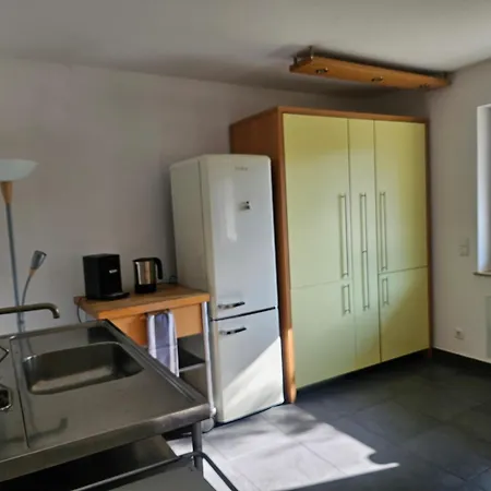 Moai - Exklusiver Rueckzugsort Fuer Geschaeftsreisen - Kostenloser Parkplatz, Wlan, Waschtrockner, Smart Tv, Qbo Essential, Ergonomischer Schreibtisch Apartment *